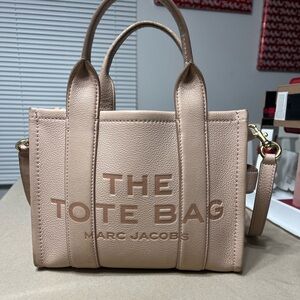 Marc Jacobs The Tote Bag